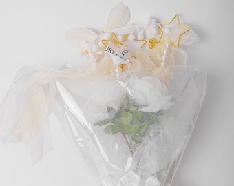 Cat Teaser Bouquet | Mother's day Gift, Twinkle Star Toy Box