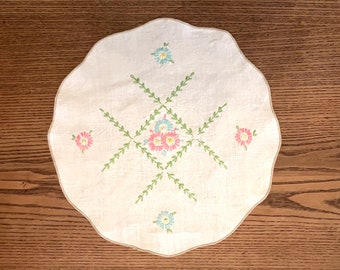Vintage Hand Embroidered Ecru Linen Doily