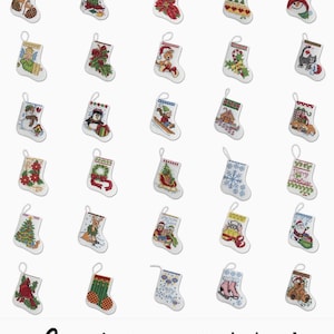 Op de afbeelding: Een verzameling miniatuur kerstsokken met diverse geborduurde ontwerpen, waaronder sneeuwpoppen, kerststerren en teddyberen. Elke sok heeft een lus om op te hangen. De tekst "Create Your Holiday!" staat onderaan.
