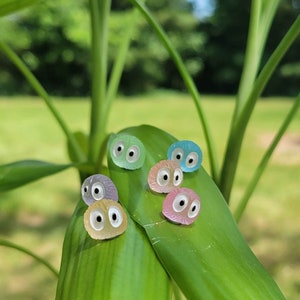 HOMDSG Monster Magnet Eyes for Potted Plants, Funny Plant Safe Magnet Pins Charms, House Plant Accessories, Christmas Decorations for Plant Lovers