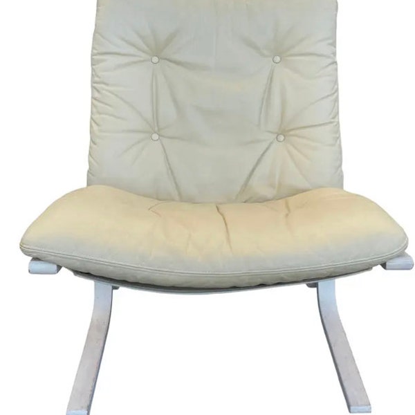 Ingmar Relling for Westnofa Danish Modern White Leather Siesta Chair