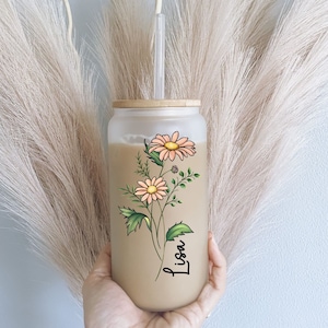 Personalized Birth Flower Glass Can Cup, Bamboo Lid and Straw, Bridesmaid Gift
