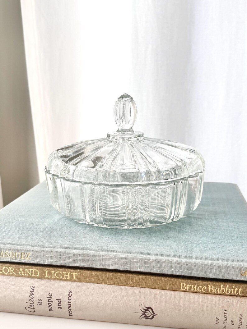 Vintage Anchor Hocking crystal glass candy dish with lid or vintage crystal glass jewelry dish with lid