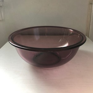 Pyrex Cranberry Mixing Bowl 325