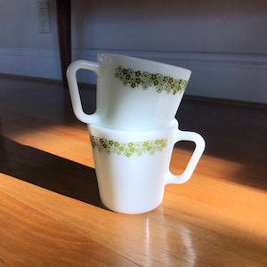 Vintage Spring Blossom Pyrex Mugs - Set of 2