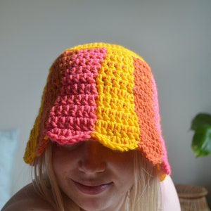 Sunburst Crochet Bucket Hat