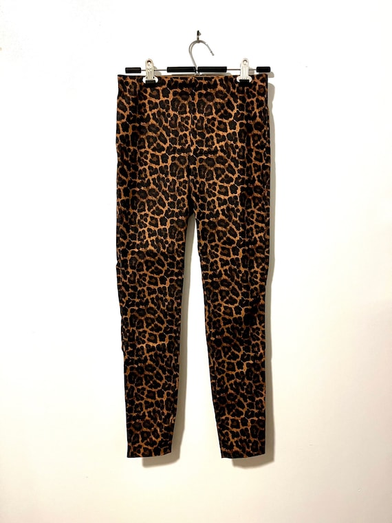 Leopard print leggings