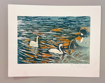 5-Colour Reduction Woodcut Original Print.  Limited Edition. Sketcher at St Margaret's Loch. Landscape Art. Five Color Woodblock Printmaking