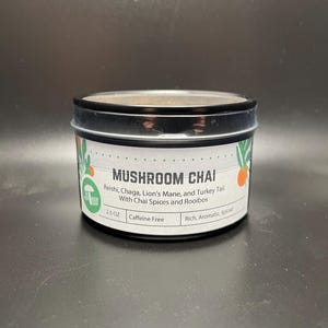 Mushroom Chai - Chai-Gewürze und Rooibos mit Chaga, Reishi, Löwenmähne und Truthahnschwanz - ganze Pilz-Fruchtkörper