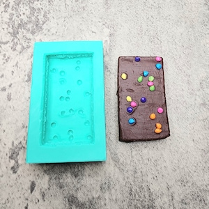 Cosmo Brownie 1-Cavity Silicone Mold
