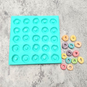 Fruit Rings Cereal 25-Cavity Silicone Mold