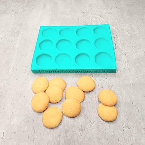 Mini Vanille Oblaten 12-fach Silikonform für die Wachsschmelzherstellung, Kerzenstecker, Seifenherstellung