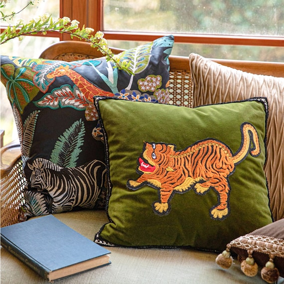 Abstract Tiger Throw Pillow Modern Home Décor Sofa | Etsy Latvia
