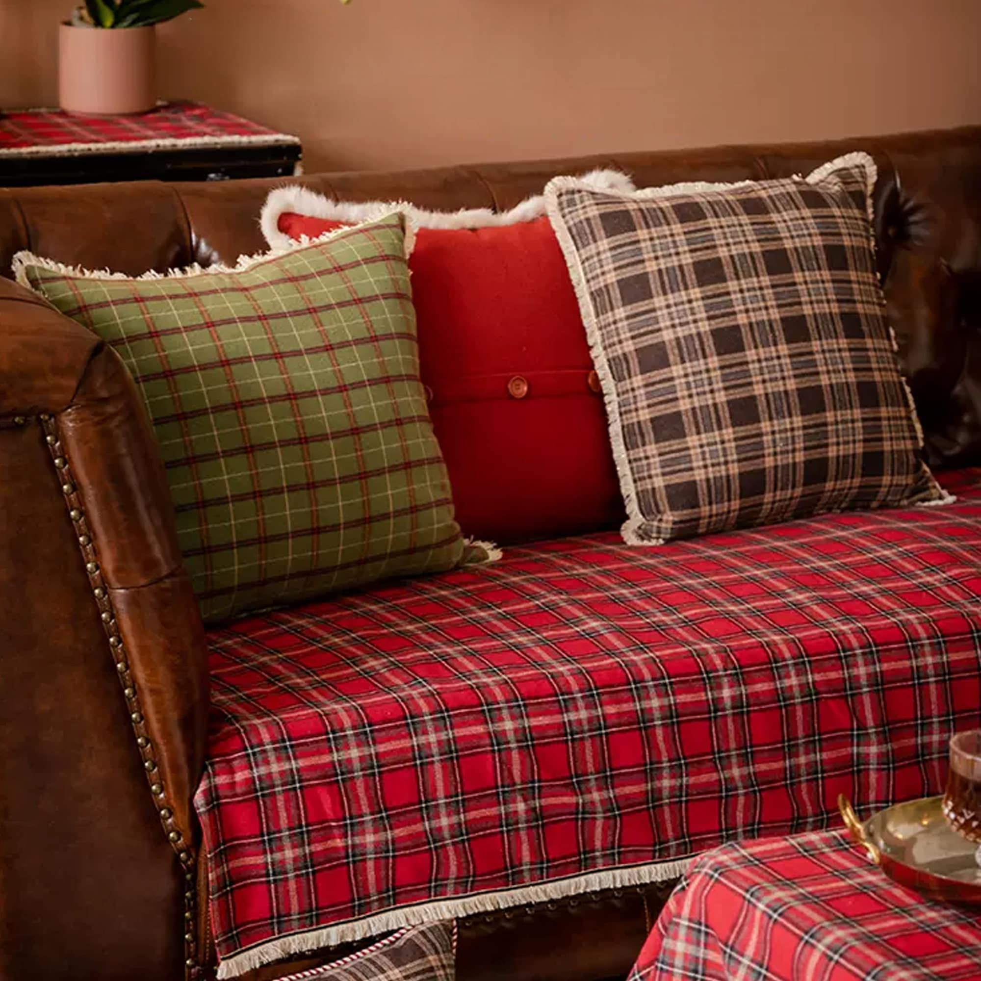 Country Red Plaid Sofa - ONLINE ONLY – Furnish Green