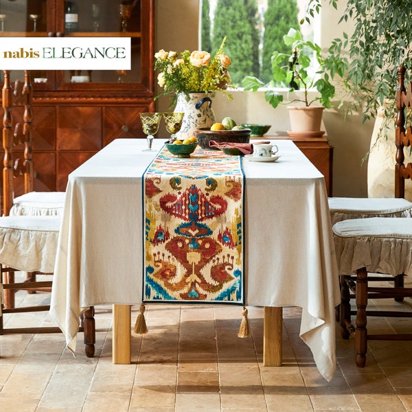 Chemin de table indien double épaisseur totem imprimé sur mesure, chemin de table design chenille aux couleurs vives avec pompon, impression d'art décoration d'intérieur