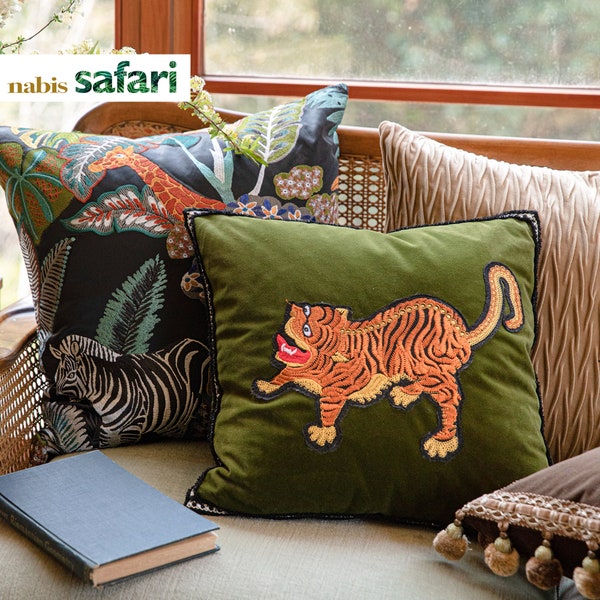 Tiger Velevt Abstract Green Throw Pillow cover, Embroidery Animal  Modern Decorative Throw Pillow Cover, Gift for Kids, Animal Lover