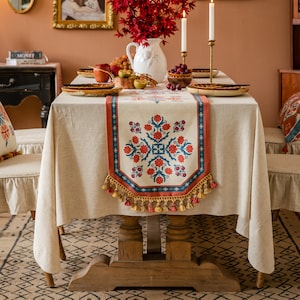 Blooming Flowers Table Runner,Handmade Kitchen Table Runners for Kitchen Dining Picnic Coffee Table