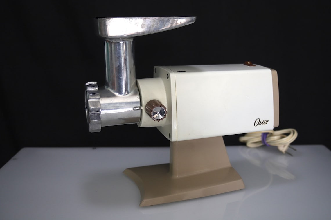 Oster Food Meat Grinder Model 480 Series E, With Extra Grinder Head and