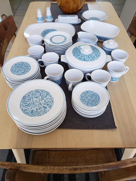 53 Pieces of Vintage 70's Noritake China, Japan, Milburn 9025