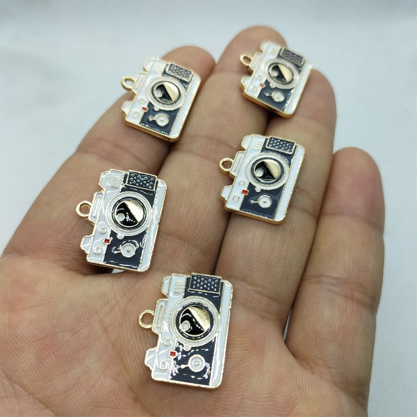 17*21mm Cartoon Camera Enamel Charm Gold Metal Charms Pendant for Bracelet DIY Earring Necklace Key Chain Accessories 10 30 Pcs