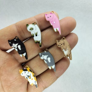12 * 24mm Cartoon Pet Emaille charme dierlijke kat bedels hanger voor armband DIY oorbel ketting sleutelhanger sieraden maken accessoires