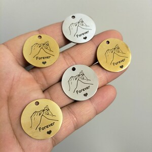 25 mm roestvrijstalen schijfbedel cartoon hartbelofte bedels hanger voor doe-het-oorbel ketting sleutelhanger sieraden maken accessoires 10-30 stuks