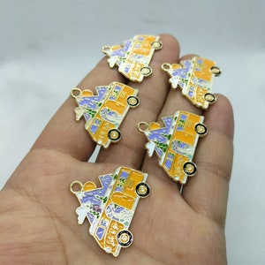 27*30mm Enamel Landscape Car Charm Cartoon Bus Charms Pendant for Bracelet DIY Earring Necklace Key Chain Accessories 10 30 Pcs