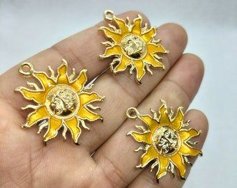 31*34mm Sun Flower Charm Enamel Cartoon Sun Charms Pendant for DIY Earring Necklace Key Chain Jewelry Accessories 10 30Pcs