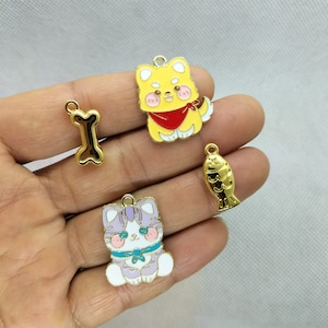 Metal Enamel Pet Charm Cartoon Animal Fish Bone Dog Charms Pendant for Bracelet DIY Earring Necklace Key Chain Jewelry Accessories 10 30 Pcs