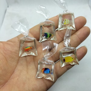 29*52 mm Cartoon Animal Fish Charm Żywica Kolorowy Worek na ...