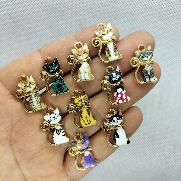 13 * 21mm 10 Style Animal Charme Impression Dessin Animé Chat Charmes Pendentif pour Bracelet DIY Boucle D'oreille Collier Porte-clés Accessoires 10 30 Pcs