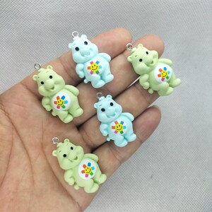 Żywica Cartoon Charm Animal Charms Wisiorek do DIY Kolczyki Naszyjnik Breloczek Akcesoria do Tworzenia Biżuterii 10 30 szt