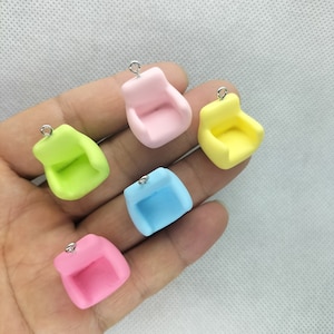 19*21mm Resin Sofa Shape Charm Cartoon Microlandscape Charms Pendant for DIY Earring Necklace Key Chain Jewelry Making Accessories 10 30 Pcs