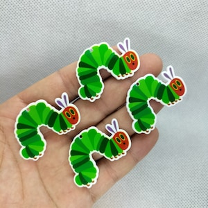 22*27 mm Cartoon Animal Charm Akrylowa Gąsienica Charms Wisiorek do DIY Kolczyki Naszyjnik Biżuteria Making Akcesoria Materiał 10 30 szt