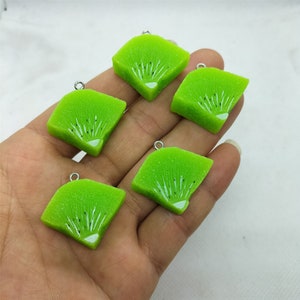 29*31mm Resin Fruit Series Charm Kiwi Charms Pendant for DIY Earring Key Chain Bracelet Jewelry Making Accessories Material 10 30 Pcs