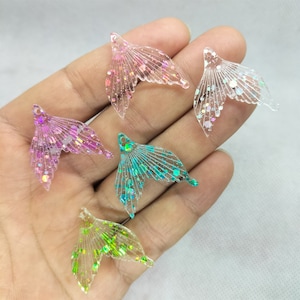 22*24mm Transparent Sequins Mermaid Tail Charm Resin Fish Tail Charms Pendant for DIY Earring Necklace Jewelry Making Accessories 10 30 Pcs