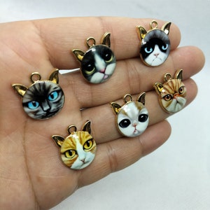 18*20mm Cat Head Charm Enamel Cartoon Animal Kitten Pet Charms Pendant for DIY Earring Necklace Key Chain Jewelry Accessories 10 30Pcs