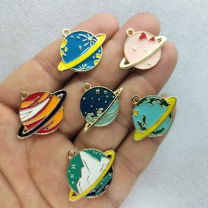 Universe Series Enamel Charm Cartoon Satellite Saturn Planet Charms Pendant for Bracelet DIY Earring Necklace Key Chain Jewelry Making 10 30