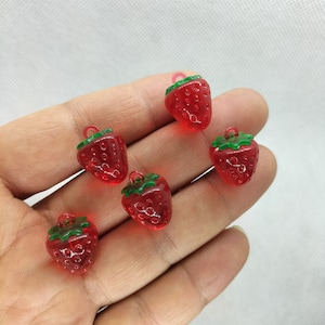 Transparent Fruit Charm Resin Strawberry Charms Pendant for DIY Earring Necklace Key Chain Bracelet Jewelry Making Accessories 10 30 Pcs