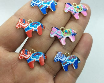 15*22mm Colorful Enamel Horse Charm Cartoon Pinto Charms Pendant for Bracelet DIY Earring Necklace Key Chain Jewelry Accessories 10 30 Pcs