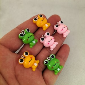 15*21mm Resin Animal Frog Charm Cartoon Frog Charms Pendant for DIY Earring Key Chain Bracelet Jewelry Making Accessories Material 10 30 Pcs