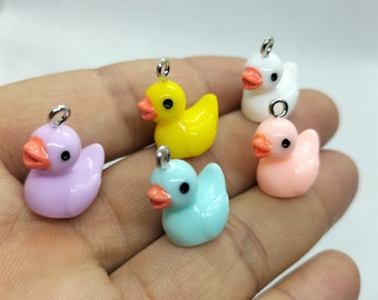 15*17mm Resin Duck Charm Cartoon Animal Bird Charms Pendant for DIY Earring Necklace Key Chain Jewelry Making Accessories Material