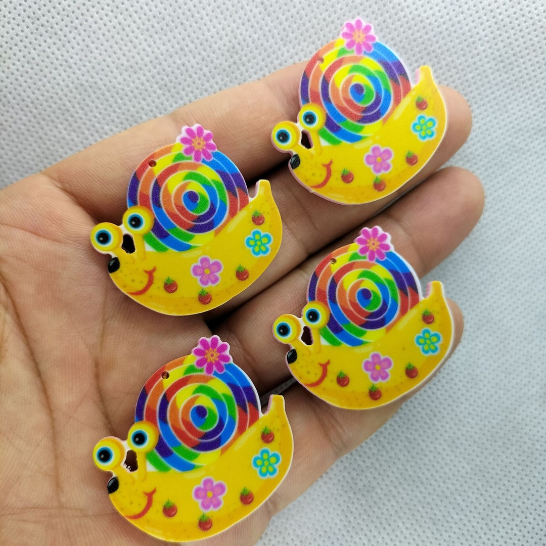 3035mm Colorful Acrylic Animal Charm Cartoon Snails Flower Charms