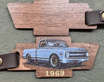 1969-70 C/10 Laser Engraved UV Printed Bow-tie Wood Key Chain - KF0040