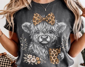 Pobieranie cyfrowe PNG z krową wyżynną – wzór kokardy w kształcie lamparta