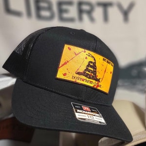 Hand Painted- Don&#39;t Tread On Me