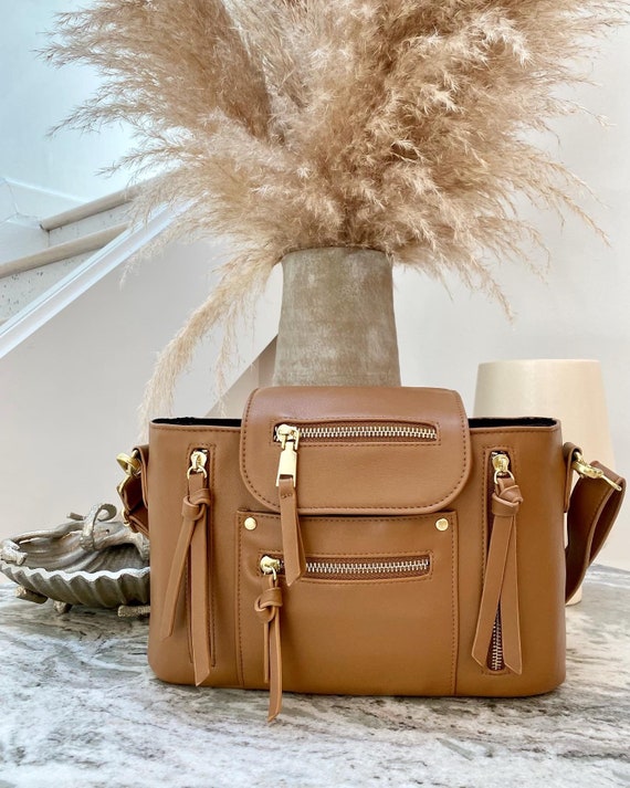 Tan Convertible Leather Backpack, Shoulder Bag, Crossbody Purse, Diaper Bag,  Hobo Bag - Etsy | Leather convertible backpack, Purses crossbody, Diaper  bag purse