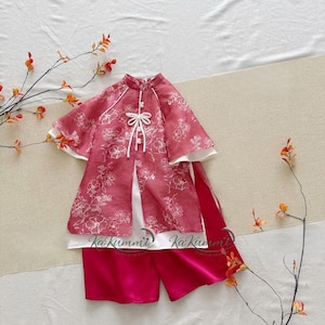 Ao dai for girls with hand-embroidered motifs -Áo dài cho bé gái họa tiết thêu tay thủ công - Ao Dai For Baby