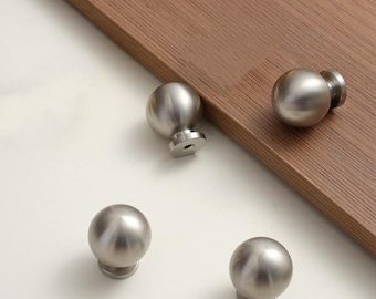 Perillas de tocador de latón niquelado cepillado: tiradores modernos para cajones de cocina