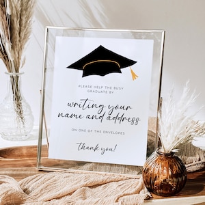 Help The Busy Graduate Sign, Graduation 2026 Table Signage, Printable Graduation Party Sign, Address the Envelope Sign, Canva Template
